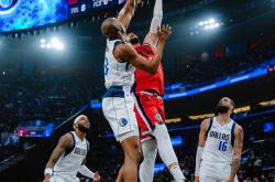 开云体育APP下载-独行侠险胜火箭，麦科勒姆状态火热的简单介绍