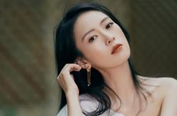 开云体育-南美风暴与巴伐利亚闪电，当阿根廷铁血逆转莱比锡，格纳布里在欧冠之夜宣告接管