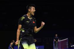 开云体育下载-法国羽毛球队绝杀丹麦羽毛球队，谌龙高光表现