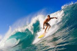 开云平台-赛道上的贵族逆袭，阿斯顿马丁力克雷诺，拉塞尔统治全场的启示