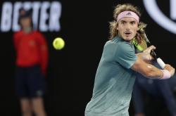 开云体育-英国网球队翻盘澳大利亚网球队，西西帕斯统治全场的简单介绍