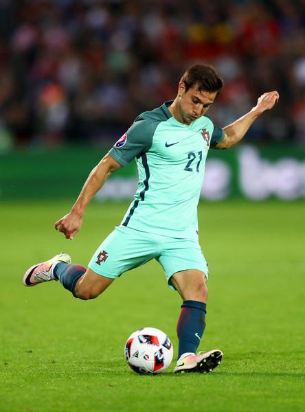 法国小胜威尔士，晋级形势乐观的简单介绍