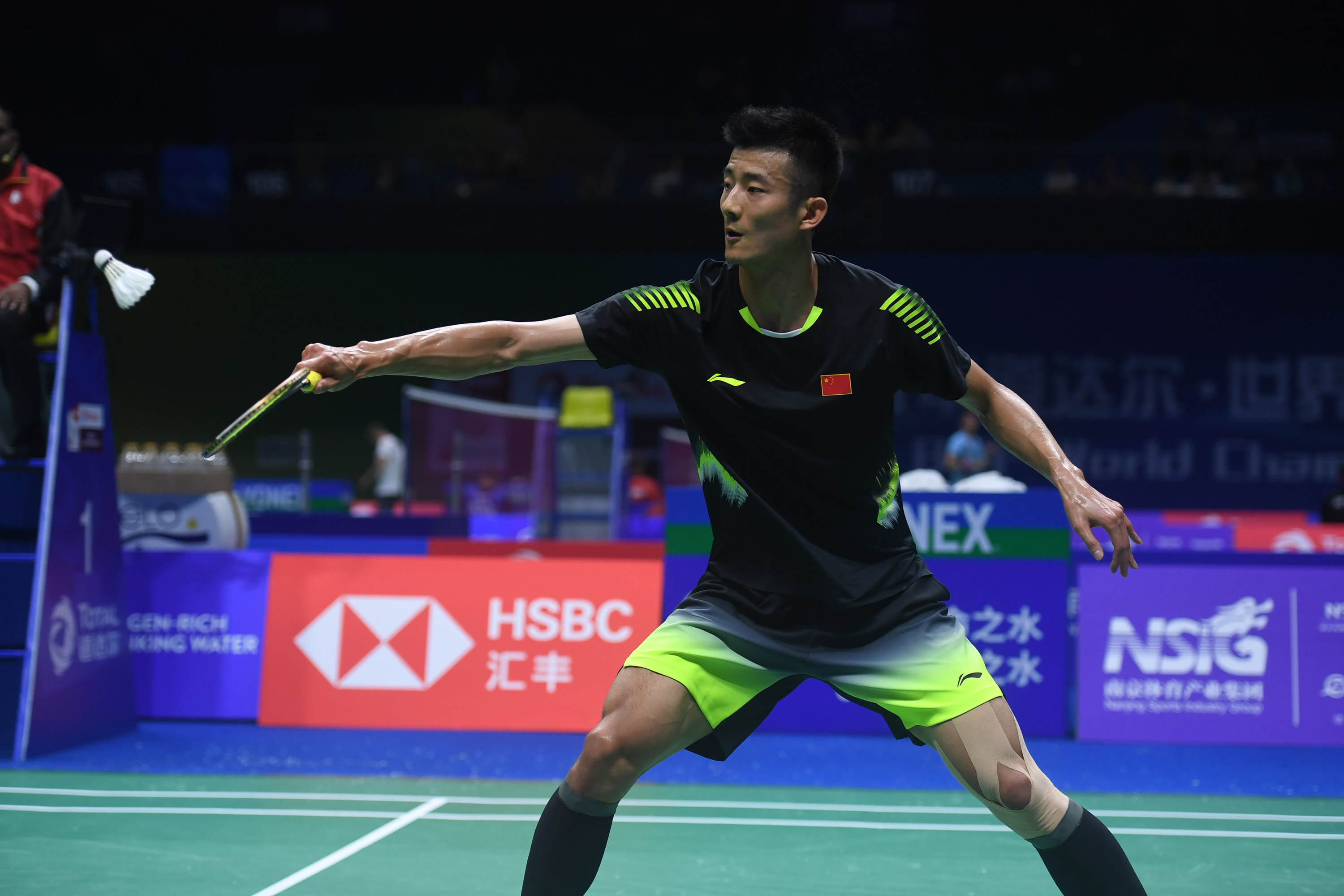 法国羽毛球队绝杀丹麦羽毛球队,谌龙高光表现 法国羽毛球队绝杀丹麦羽毛球队,谌龙高光表现