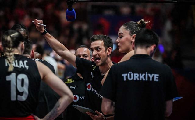 土耳其队遭遇连败，前景堪忧