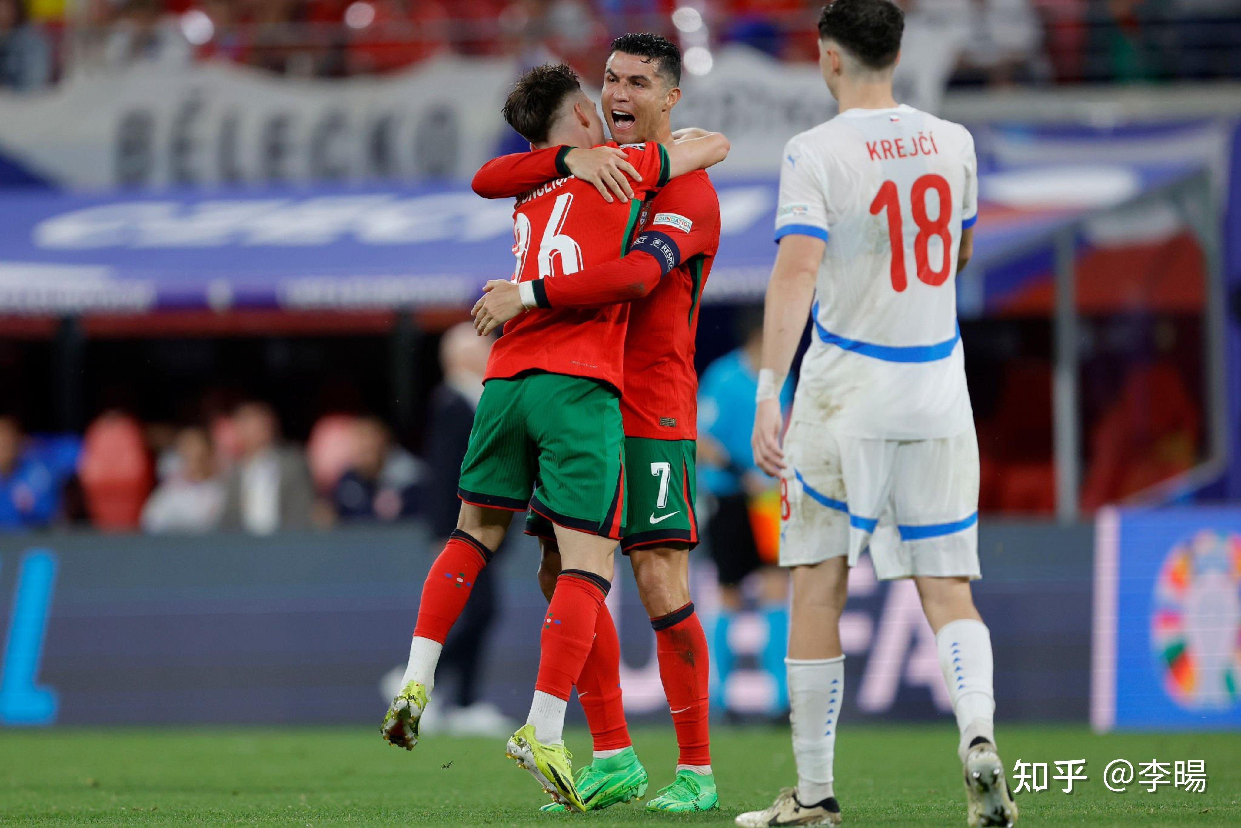 欧洲球队角逐胜负，晋级欧洲杯关键之战的简单介绍