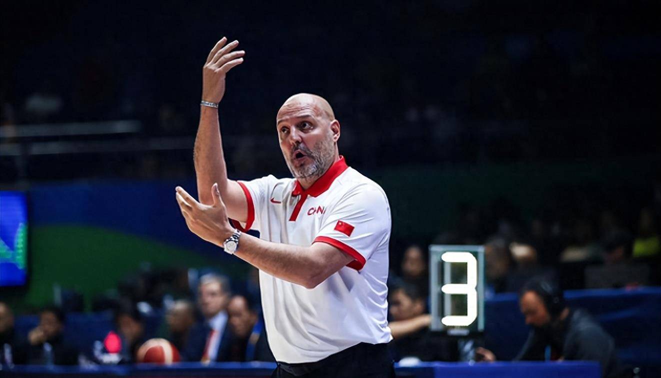 包含德国男篮临危受命，奋起争胜拯救危局的词条