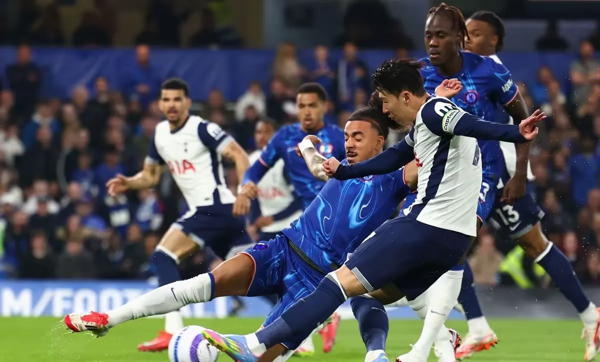 巴萨翻盘切尔西，孙兴慜带队取胜的简单介绍