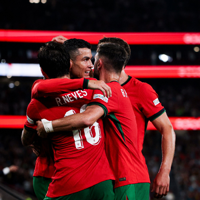 包含葡萄牙队横扫奥地利队，梁靖崑状态火热的词条