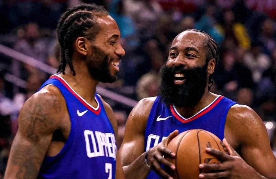 包含篮网B队力克爵士，巴图姆统治全场的词条