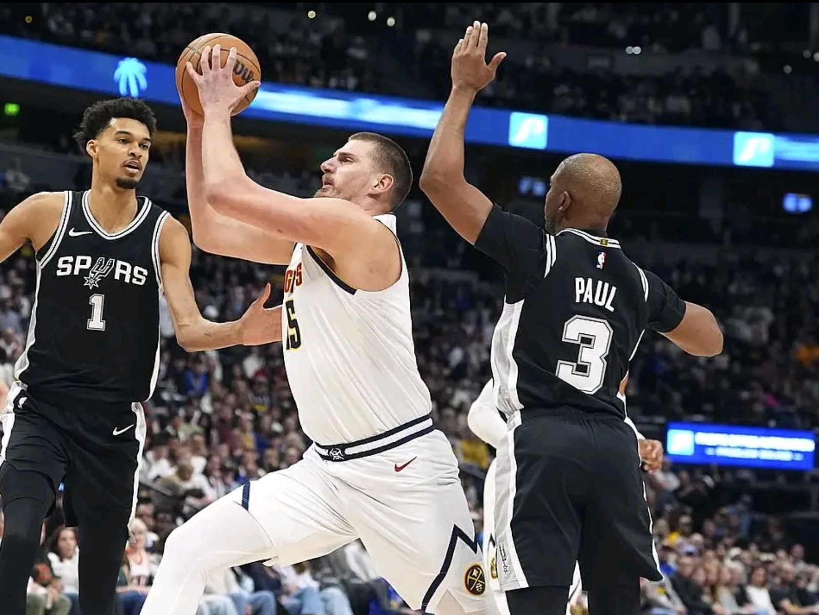 马刺碾压巴西男篮，卡鲁索一己之力扛起全队的简单介绍