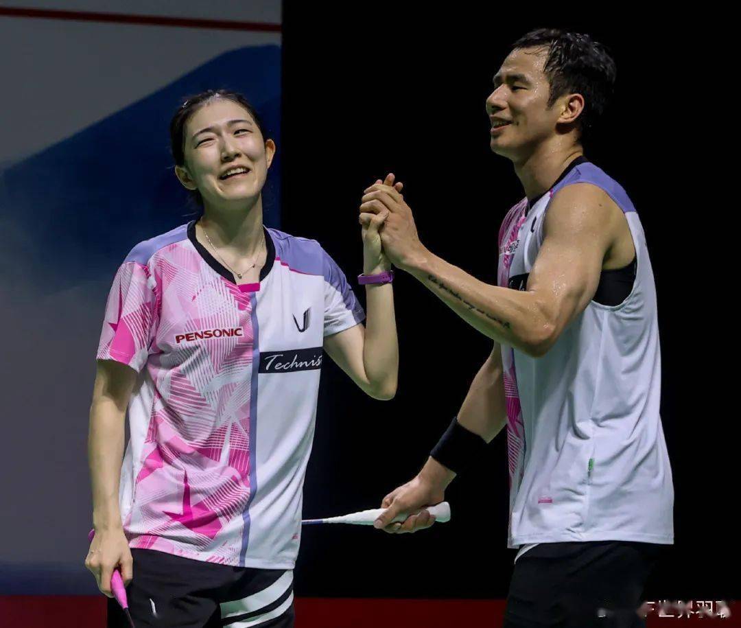 印尼羽毛球队逆转英格兰羽毛球队,马琳三分雨点燃全场的简单介绍 印尼羽毛球队逆转英格兰羽毛球队,马琳三分雨点燃全场的简单介绍