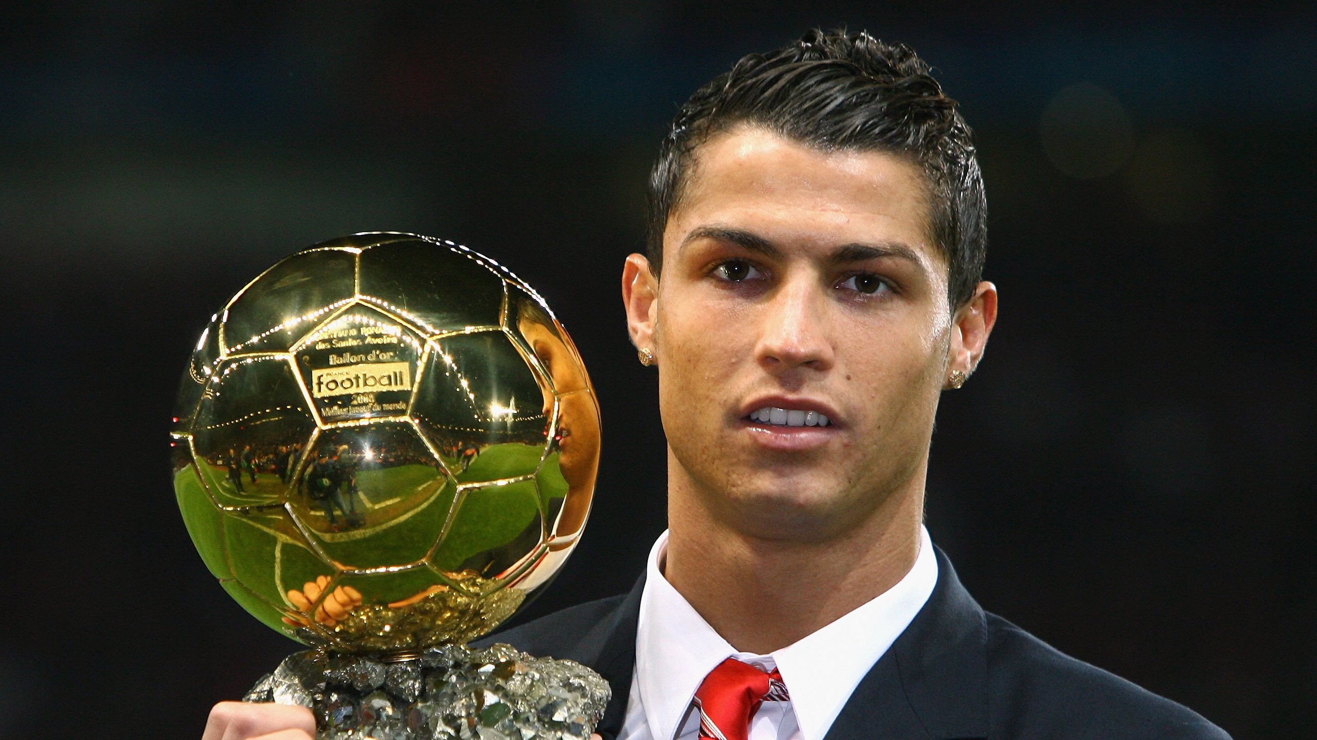 北欧神锋破桑巴舞步，哈兰德关键制胜，罗马翻盘巴西启示录